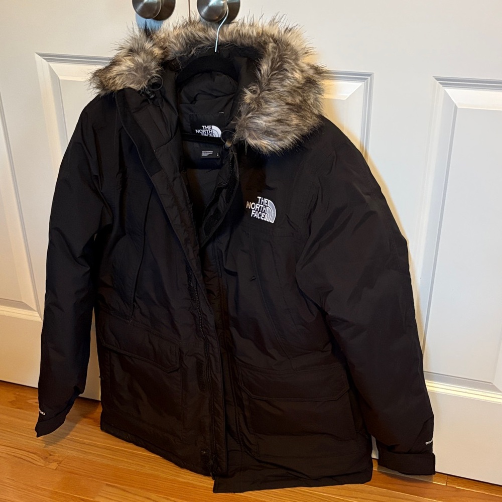 The North Face Men's Black McMurdo Parka with Fur Trim